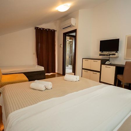 Bed & Breakfast Marta & Tona Kustići Zewnętrze zdjęcie