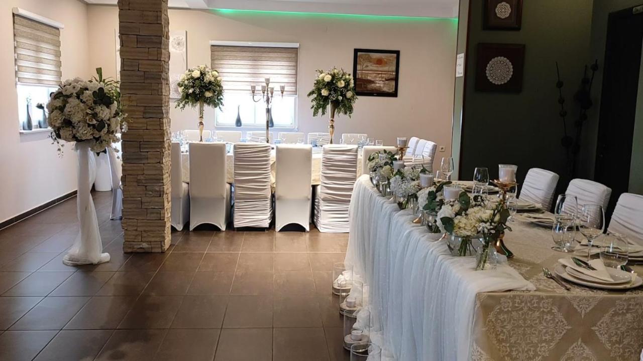 Bed & Breakfast Marta & Tona Kustići Zewnętrze zdjęcie