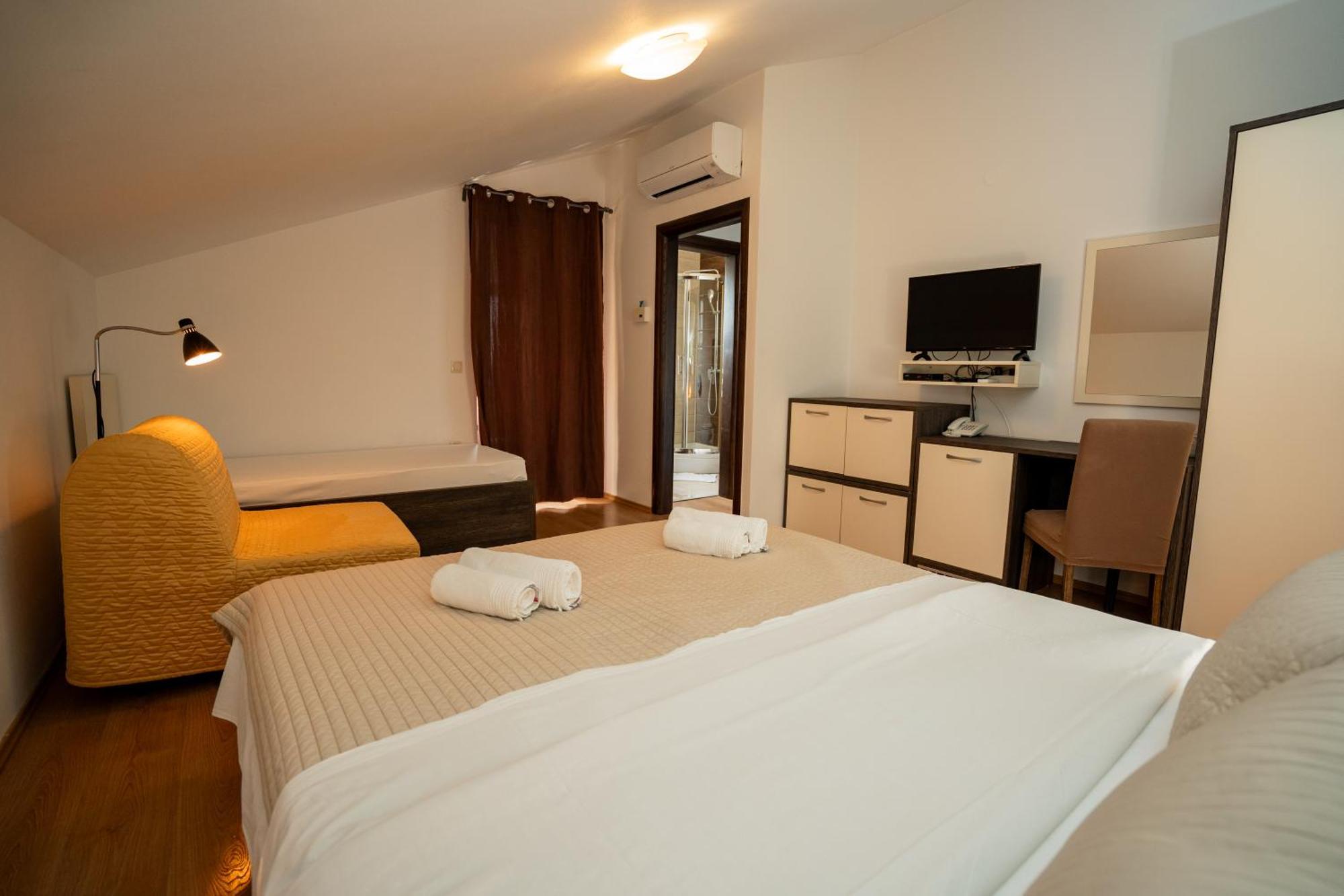 Bed & Breakfast Marta & Tona Kustići Zewnętrze zdjęcie