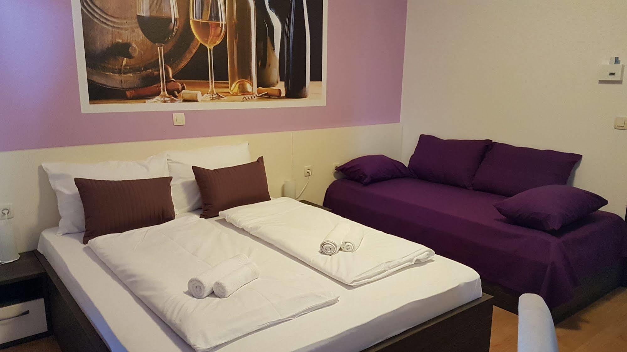 Bed & Breakfast Marta & Tona Kustići Zewnętrze zdjęcie